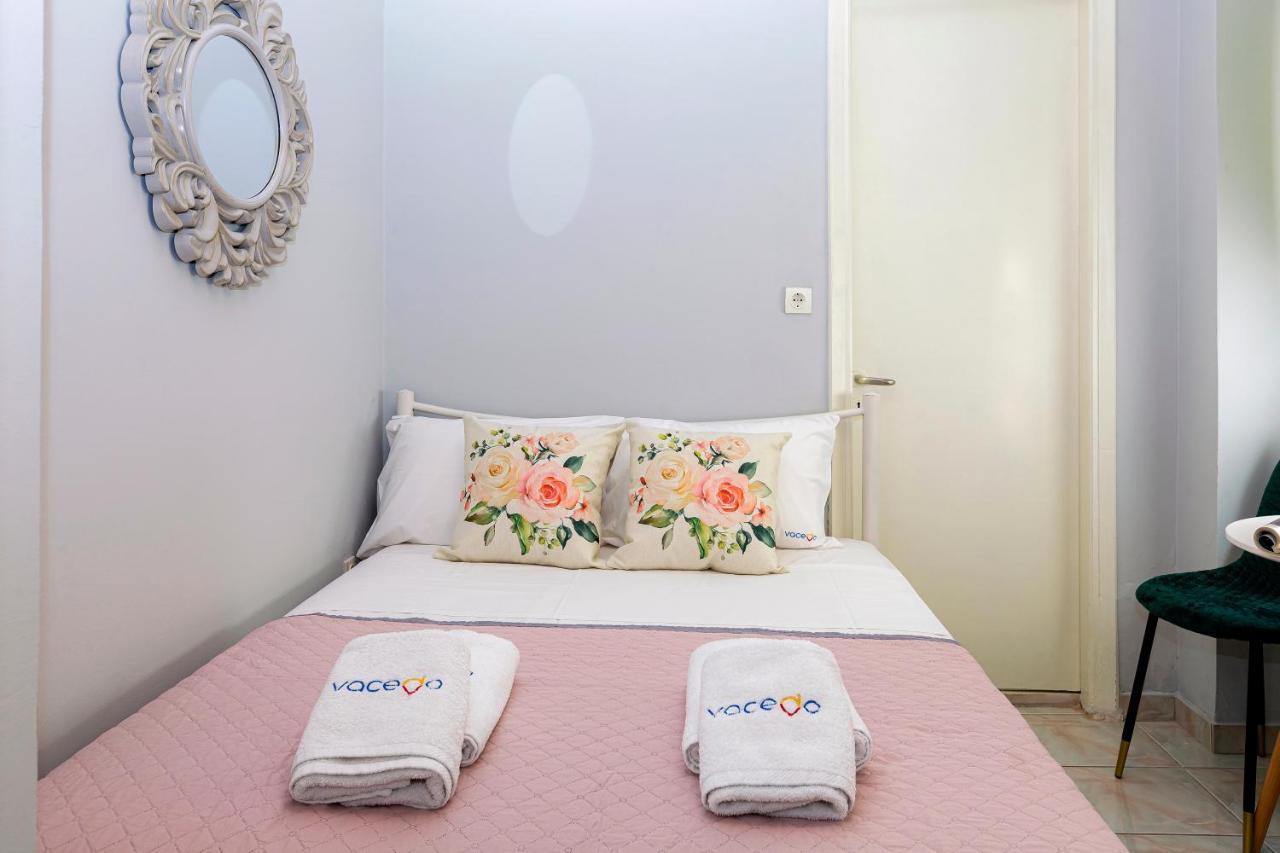Theodora's Nest Appartement *